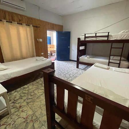 Hostal Luna Llena Getsemani Cartagena Екстериор снимка