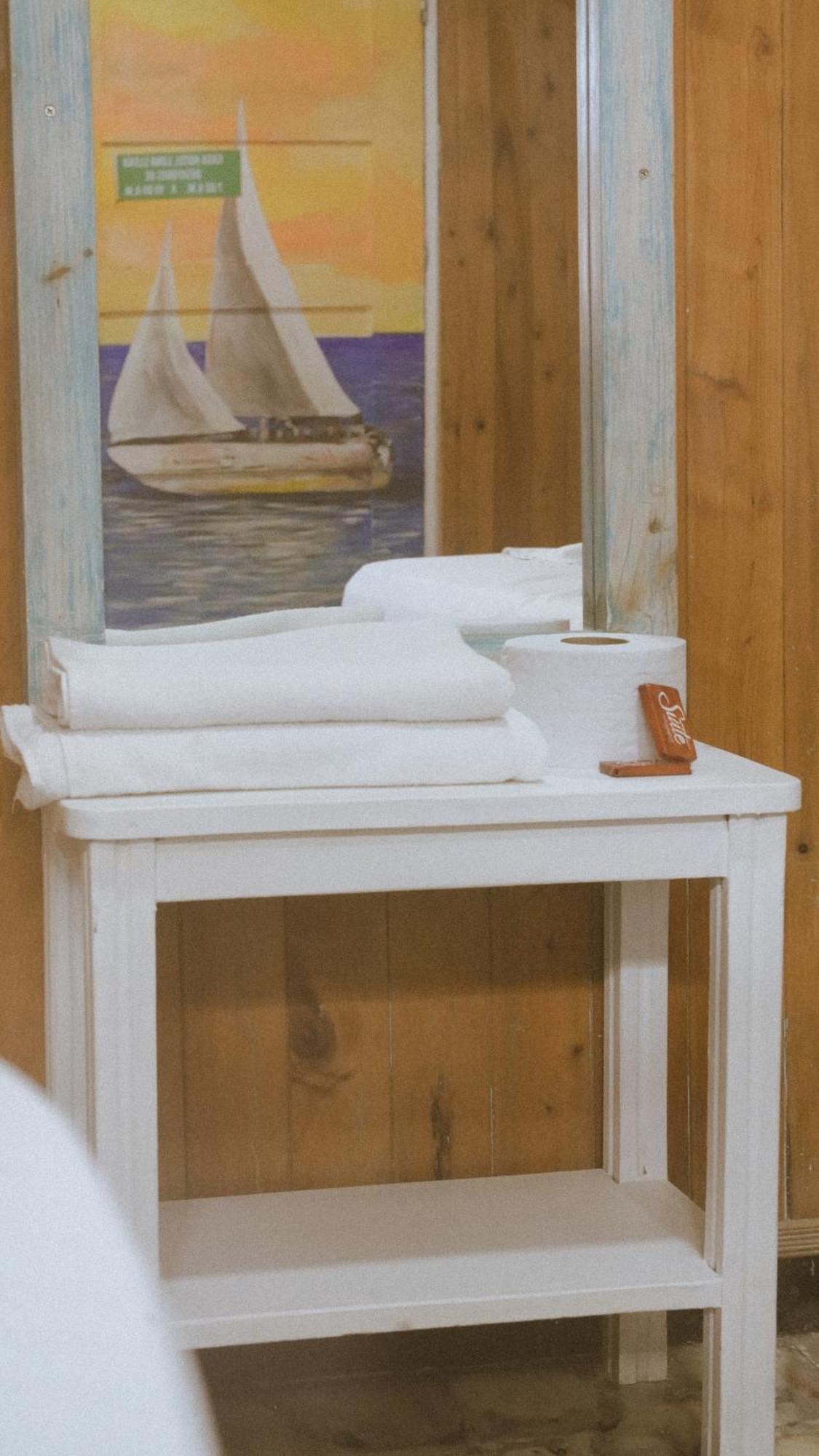 Hostal Luna Llena Getsemani Cartagena Екстериор снимка